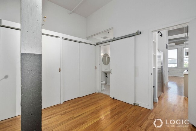 Building Photo - 159 W Broadway-304