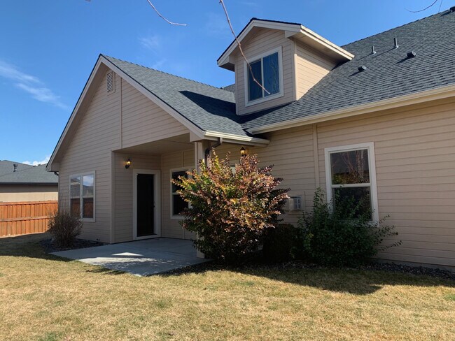 Building Photo - 5815 N SAGUARO HILLS P