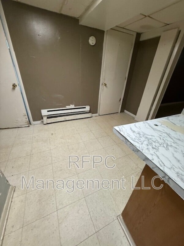 Building Photo - 1421 Augusta St