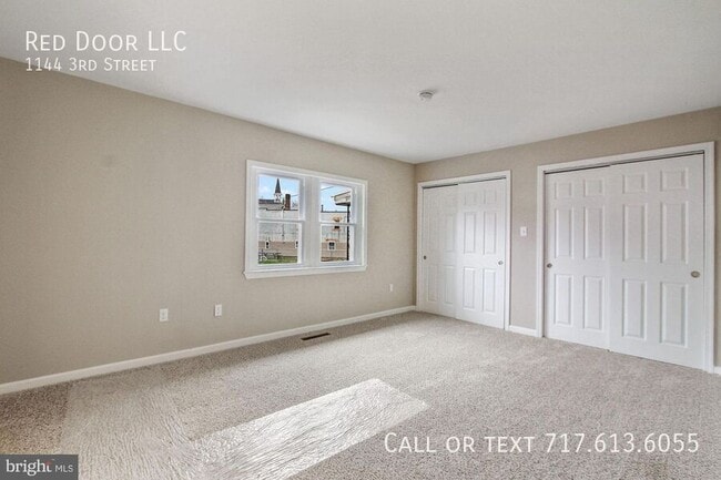 Building Photo - 1144 3rd St