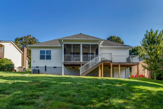 Building Photo - 134 Daleyuhski Way