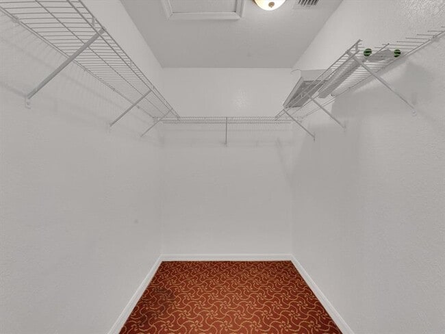 Building Photo - 308 NW 17th Terrace