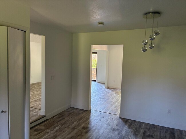 Building Photo - 3421 Burrwood Dr