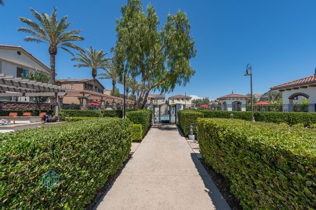Building Photo - 4-bedroom, 3-bath home in the gated community of Harvest at The Preserve in Chino