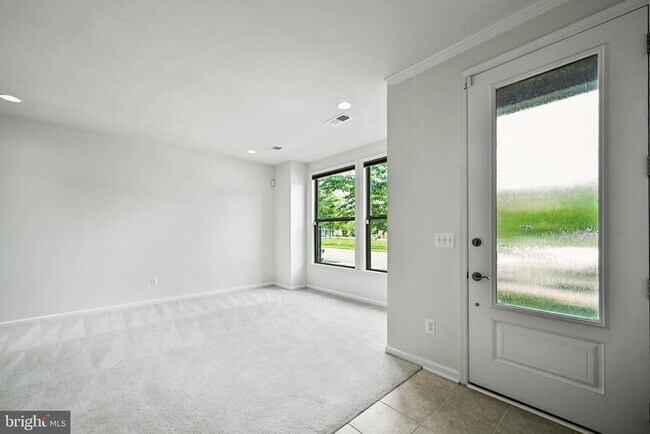 Building Photo - 23493 Adagio Terrace