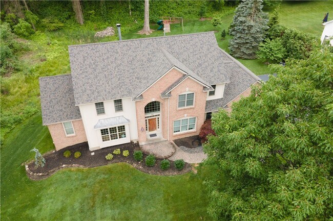 Building Photo - 52 Meadow Cove Rd