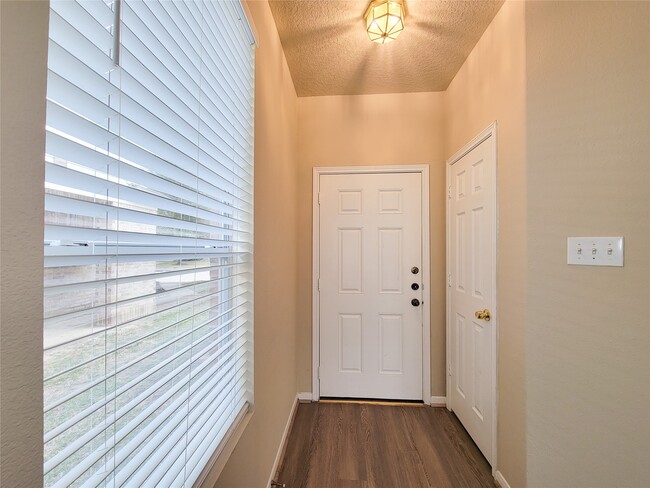 Building Photo - 19338 Harvest Stream Way