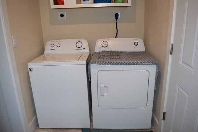 There are now 2 washers and 2 dryers one for each unit ! - 411 N 1st Ave