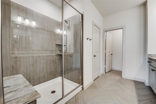 Building Photo - 1358 Madison Ave