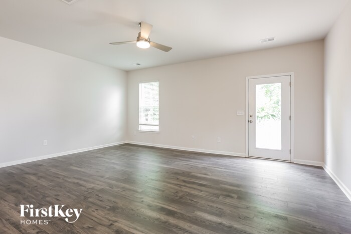 Building Photo - 511 Carronade Ct