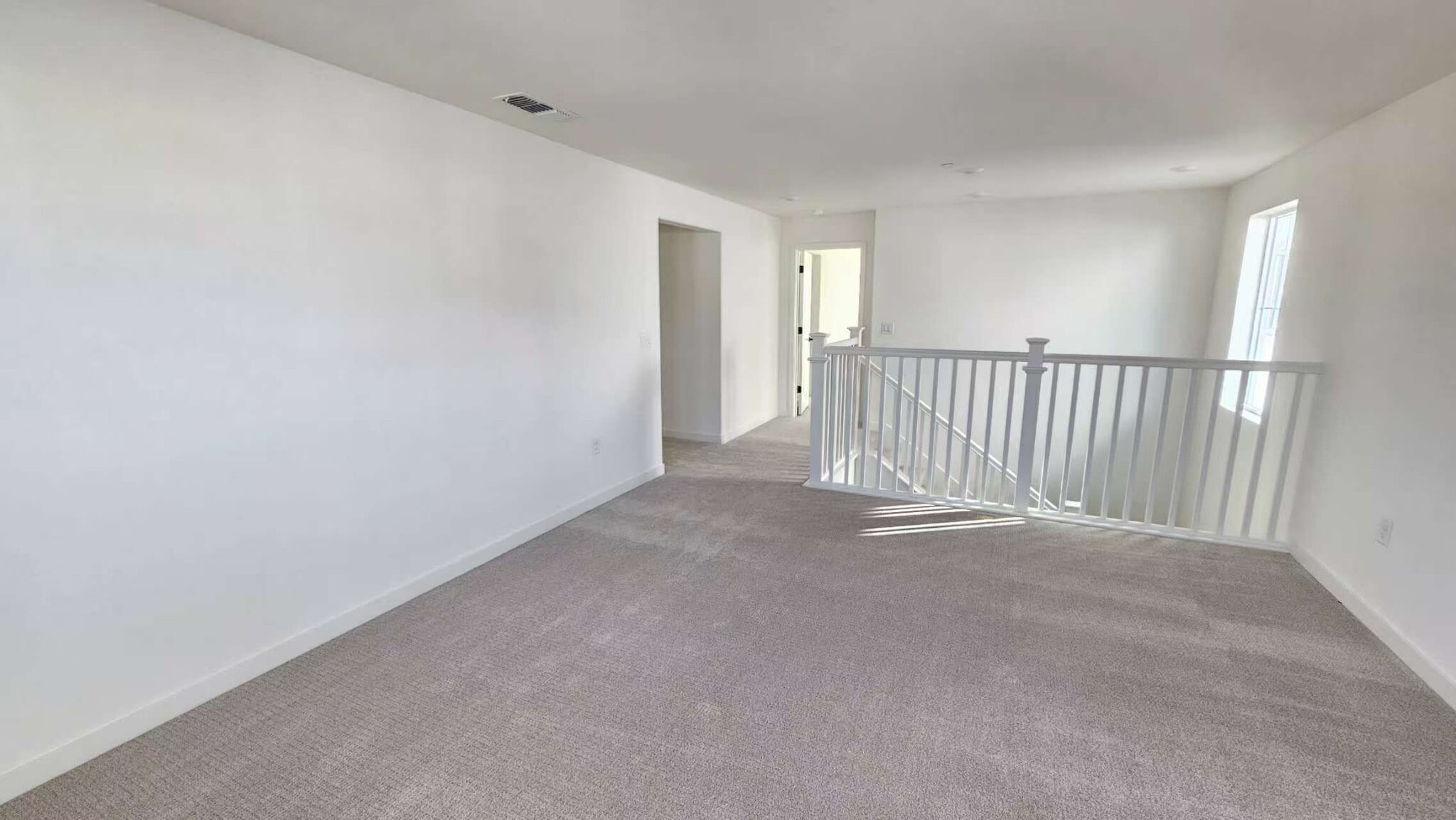 Building Photo - 10287 Garmont Way