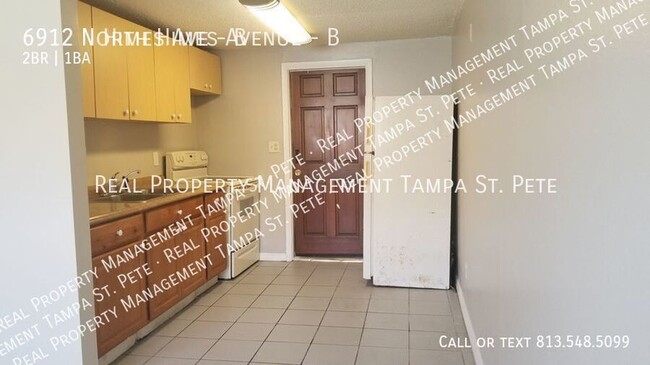 Building Photo - 6912 N Himes Ave