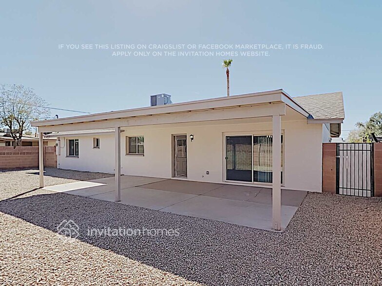 Building Photo - 2127 S Stanley Pl