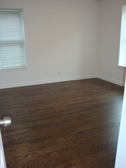 Bedroom - 2800 W Logan Blvd