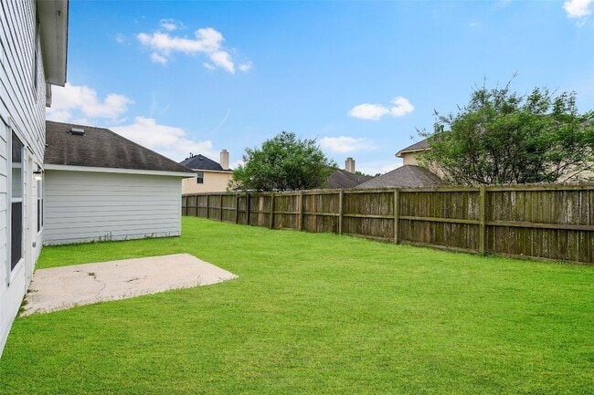 Building Photo - 18401 Sunrise Oaks Ct