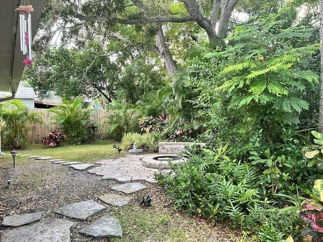 Building Photo - 1168 Bass Blvd