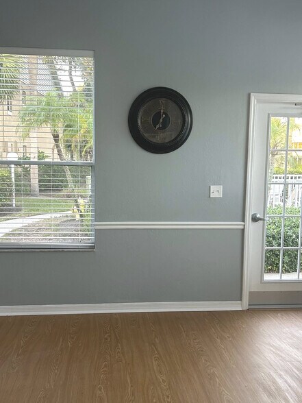 Building Photo - 186 Pebble Shores Dr