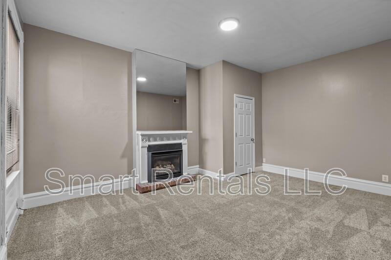 Building Photo - 4133 Laclede Ave