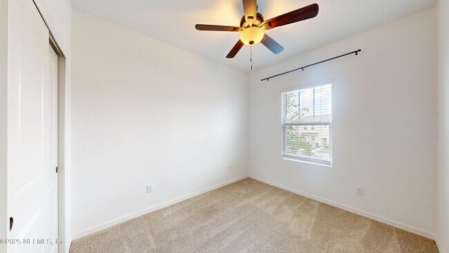 Building Photo - 358 Annies Pl