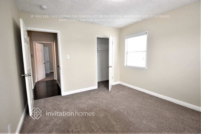 Building Photo - 14507 S Aprilia Ave