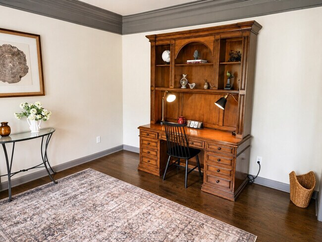 Building Photo - 10 Bridlewood Ct