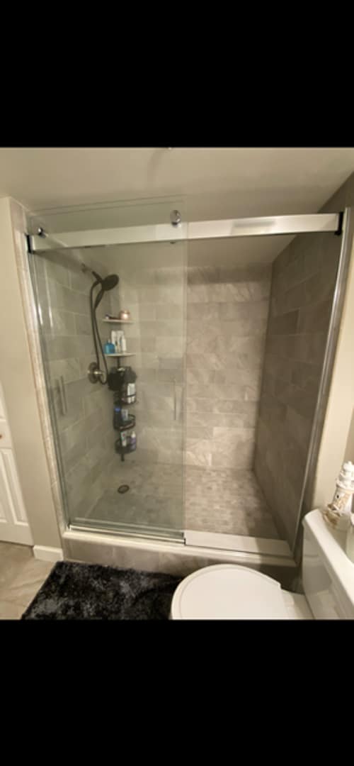 Building Photo - GORGEOUS 1 BEDROOM WITH WATER VIEWS IN POR...