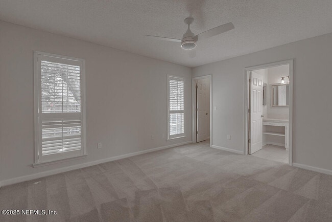 Building Photo - 1819 Ashmore Green Dr