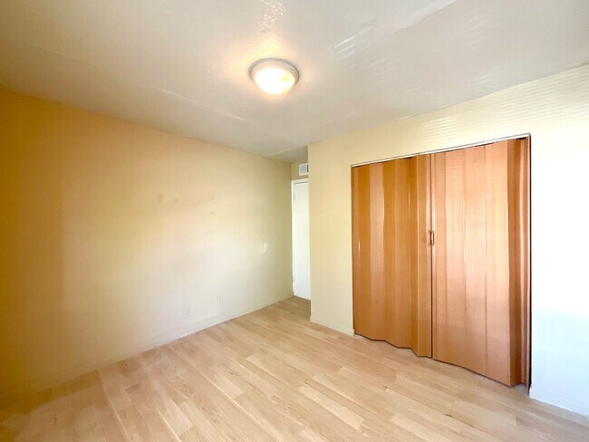 Building Photo - **APPLICATION RECEIVED** Available NOW! Prime Location 3-Bedroom, 2-Bath Home In Converse!!