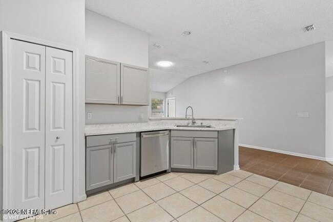 Building Photo - 3769 August Crossing Ct