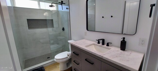 Building Photo - 1854 Gaviota Ct