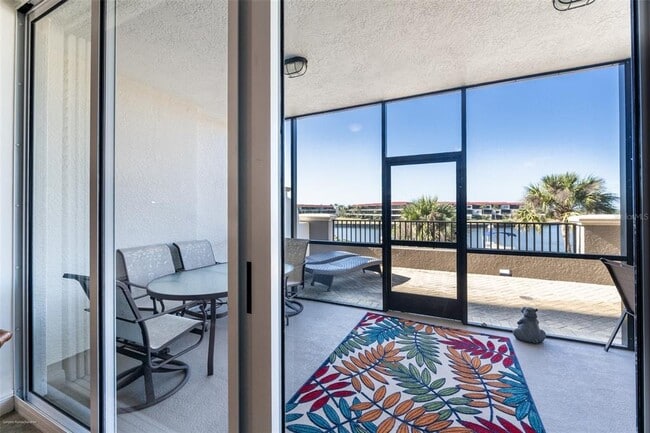 Building Photo - 3313 Sunset Key Cir