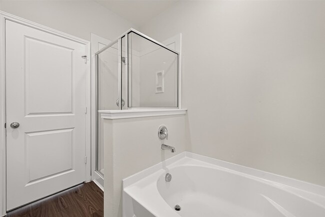 Building Photo - 16039 Kingfield Haven Dr