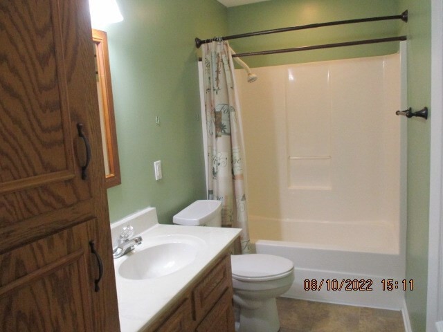 Building Photo - 3440 Landmark Dr