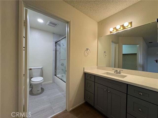 Building Photo - 223 N Olive Ave