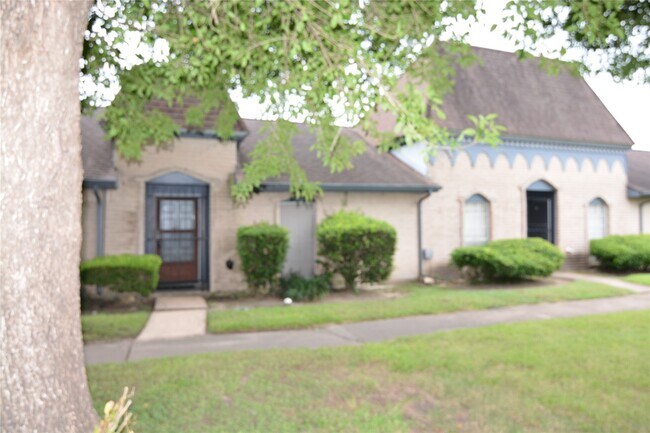 Building Photo - 7104 Jetty Ln