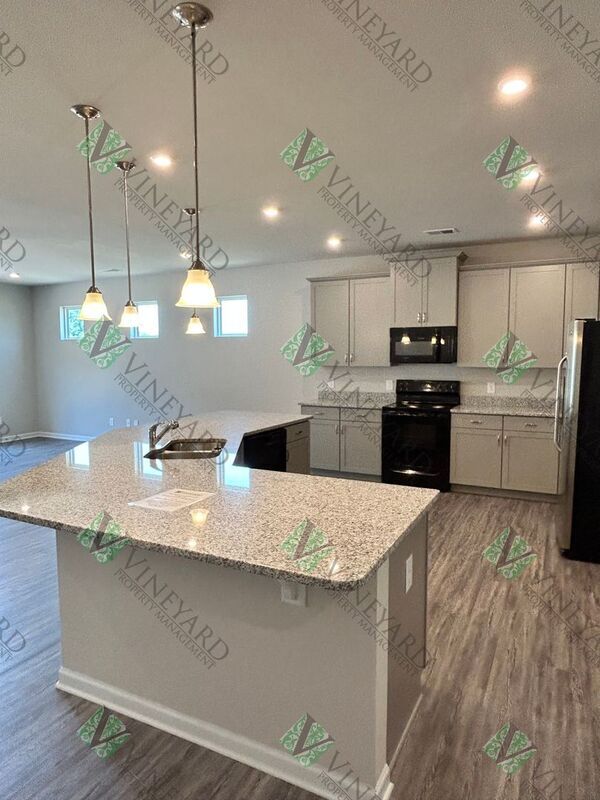 Building Photo - 103 Juliette Ct