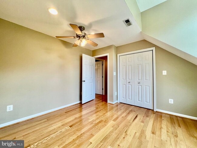 Building Photo - 6605 Keene Dr