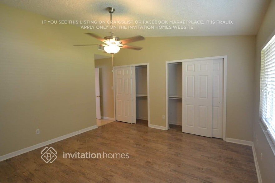 Building Photo - 1137 Pheasant Cir