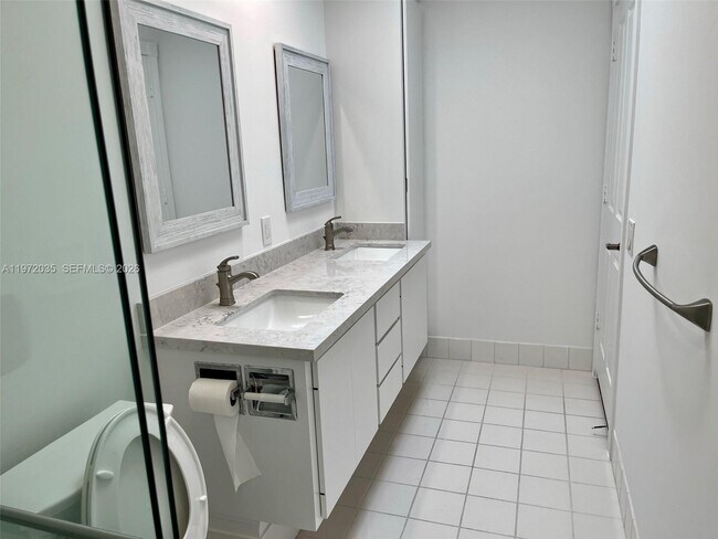 Building Photo - 1601 Silverleaf Oak Ct