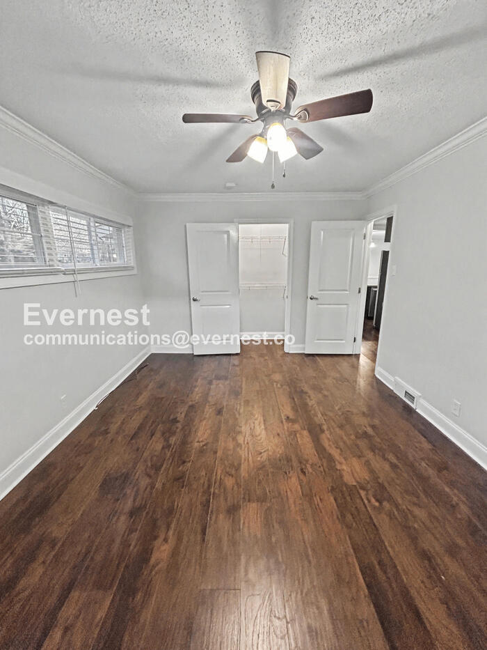 Building Photo - 144 British Lake Dr