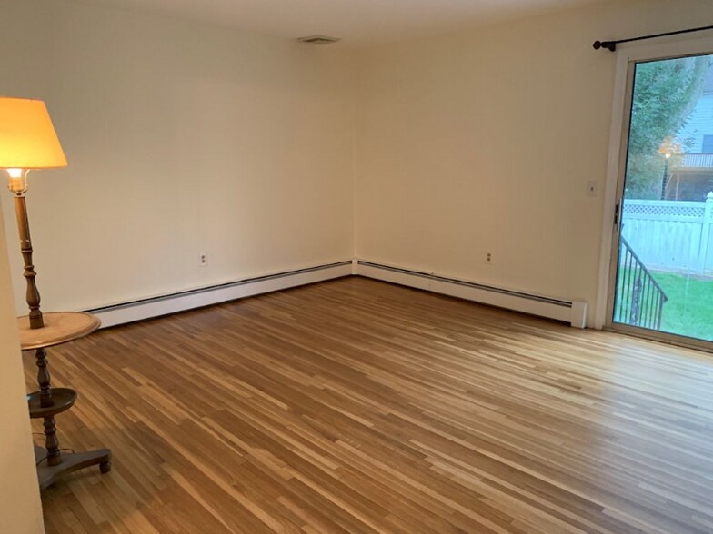 Building Photo - 29 Oxford Rd