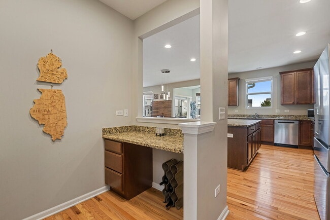 Building Photo - 4319 Silver Bell Ct