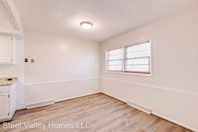 Building Photo - 3 br, 2 bath House - 5153 Pinecrest