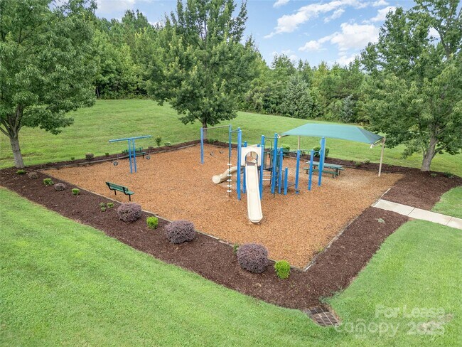 Building Photo - 10327 Snowbell Ct