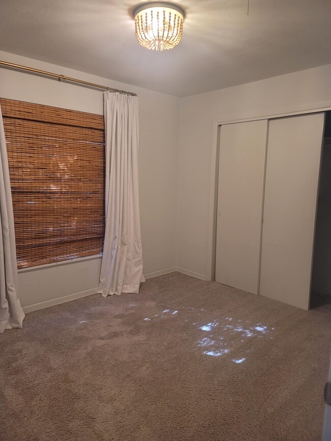 Building Photo - 7711 Lazy Ln