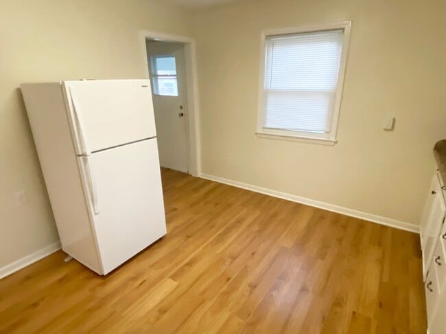 Building Photo - 2-Bedroom 1 Bath Ranch Style Home Near GD ...