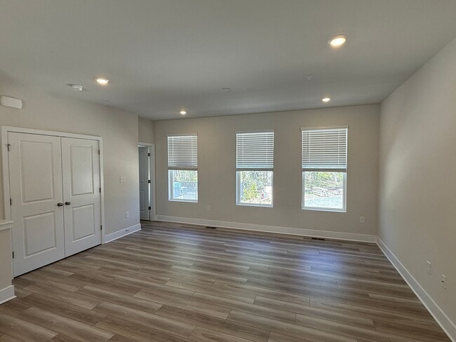 Building Photo - Stylish Townhome Overlooking River Marsh Golf Course- Cambridge, MD