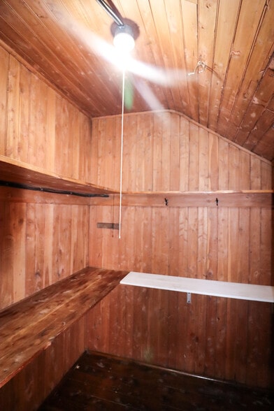 Building Photo - 2353 Ohio Ave