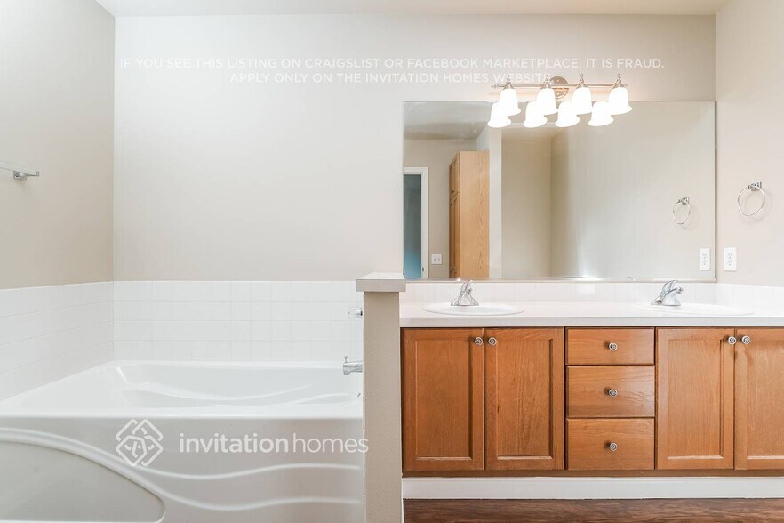 Building Photo - 3710 232nd St Ct E