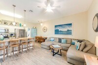 Building Photo - 15213 Beach Way Dr